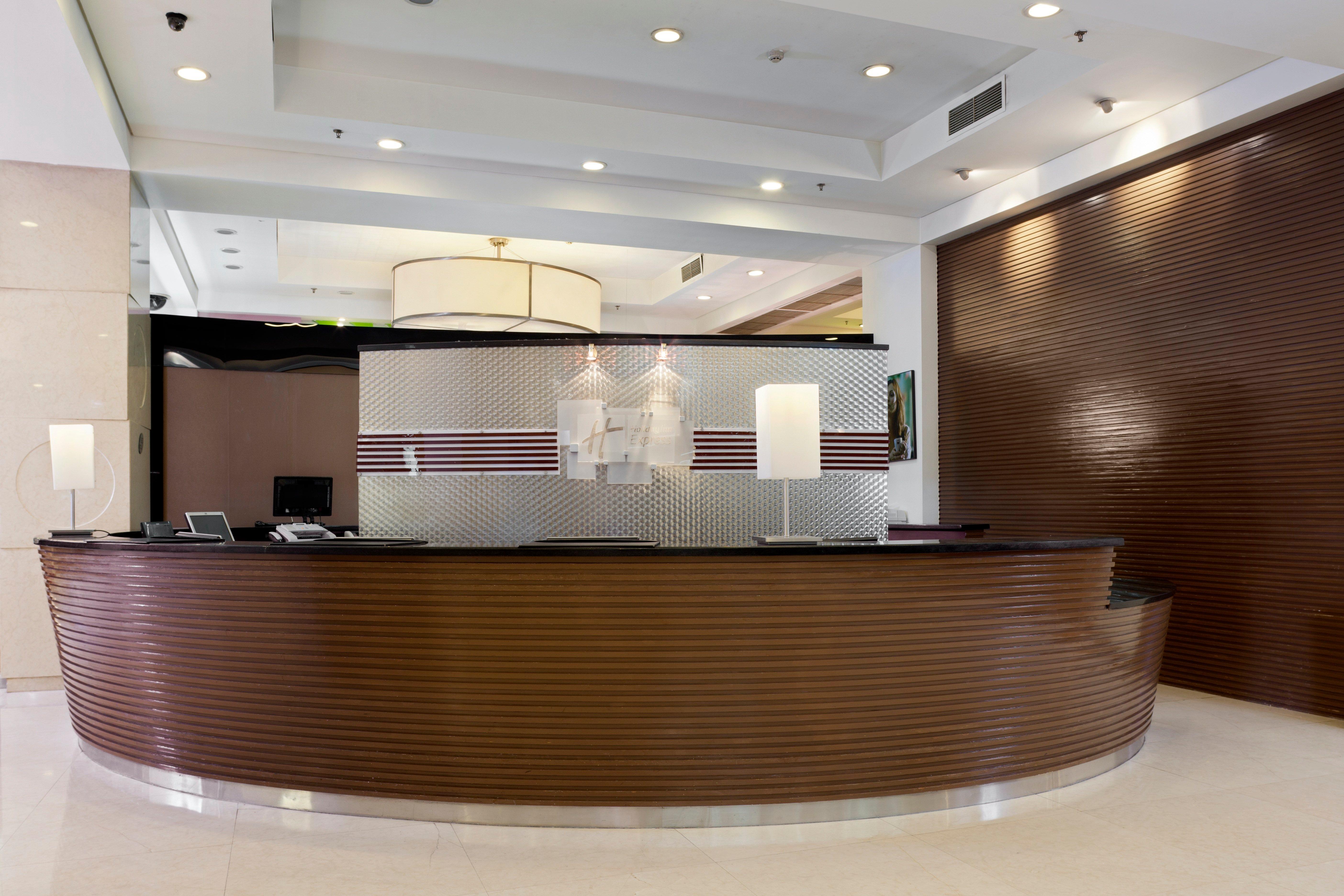 Holiday Inn Express Zhengzhou Zhongzhou By Ihg Dış mekan fotoğraf