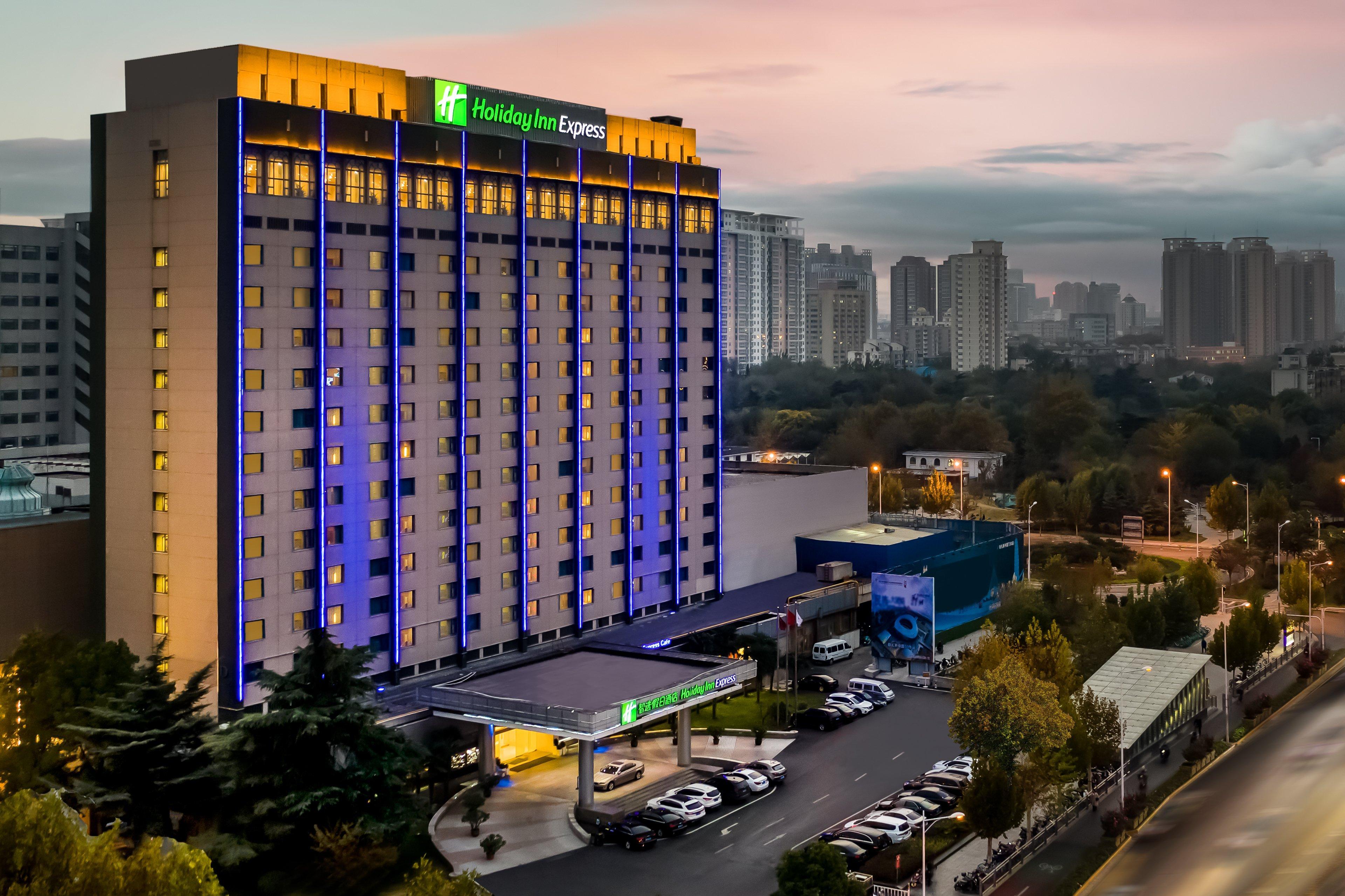 Holiday Inn Express Zhengzhou Zhongzhou By Ihg Dış mekan fotoğraf