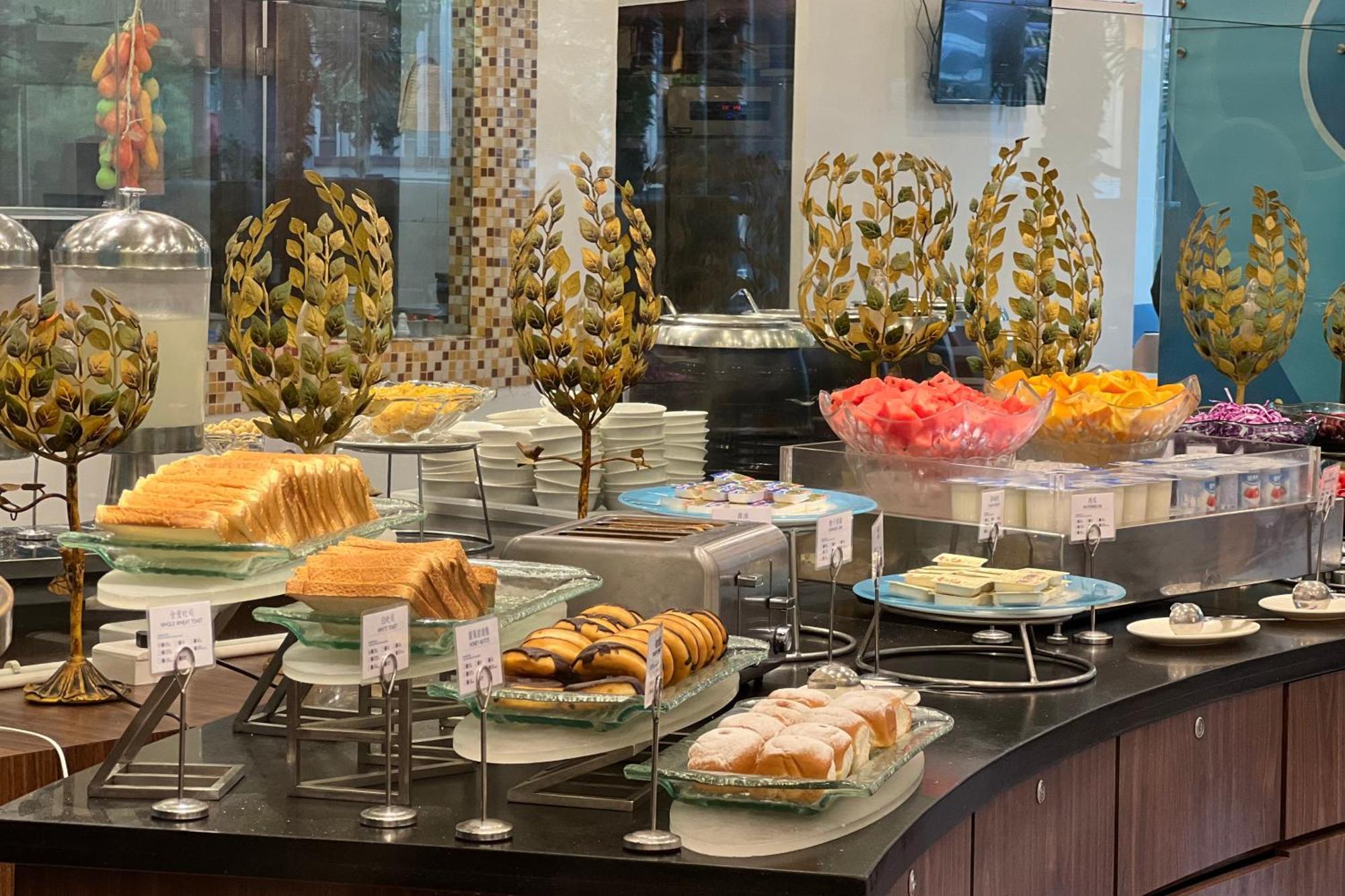 Holiday Inn Express Zhengzhou Zhongzhou By Ihg Dış mekan fotoğraf